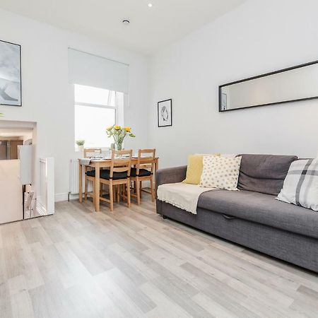 Welcomestay Clapham Junction 2 Bedroom Apartment Londra Dış mekan fotoğraf