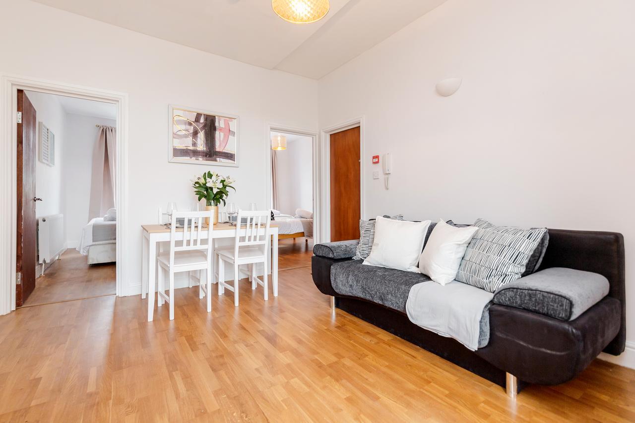Welcomestay Clapham Junction 2 Bedroom Apartment Londra Dış mekan fotoğraf