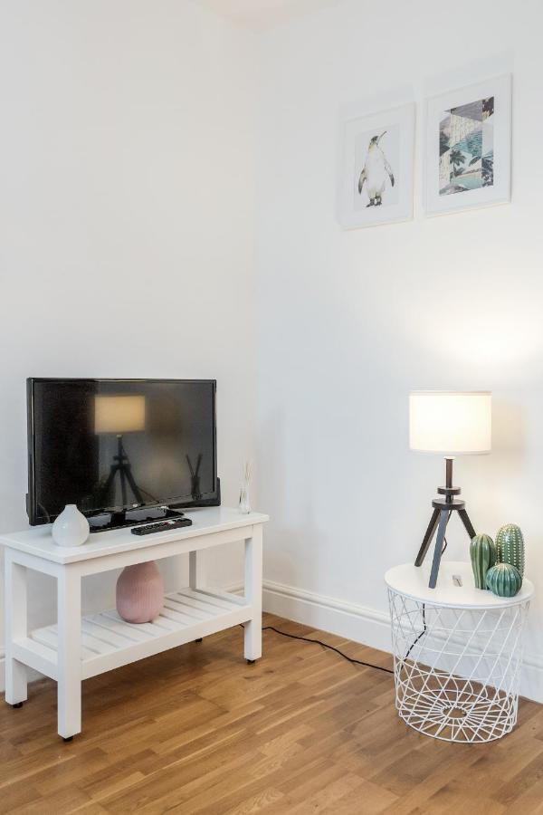 Welcomestay Clapham Junction 2 Bedroom Apartment Londra Dış mekan fotoğraf