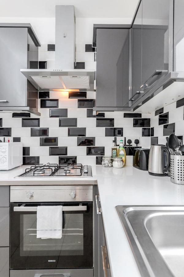 Welcomestay Clapham Junction 2 Bedroom Apartment Londra Dış mekan fotoğraf